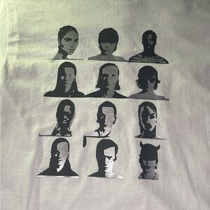LIVE RARE FACES : Graphic T Shirt